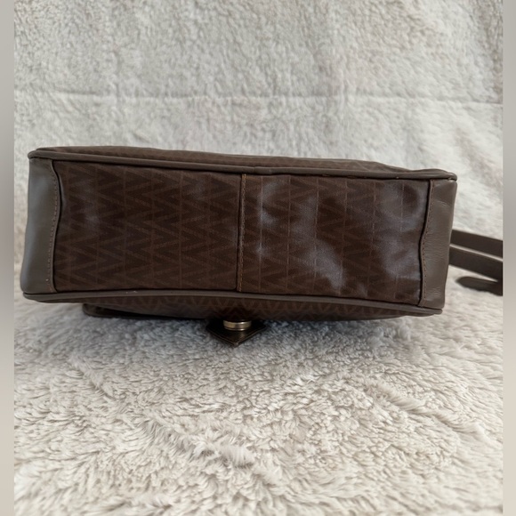 Mario Valentino Vintage Monogram Crossbody Bag – Brown Greige Leather Trim - Picture 4 of 16